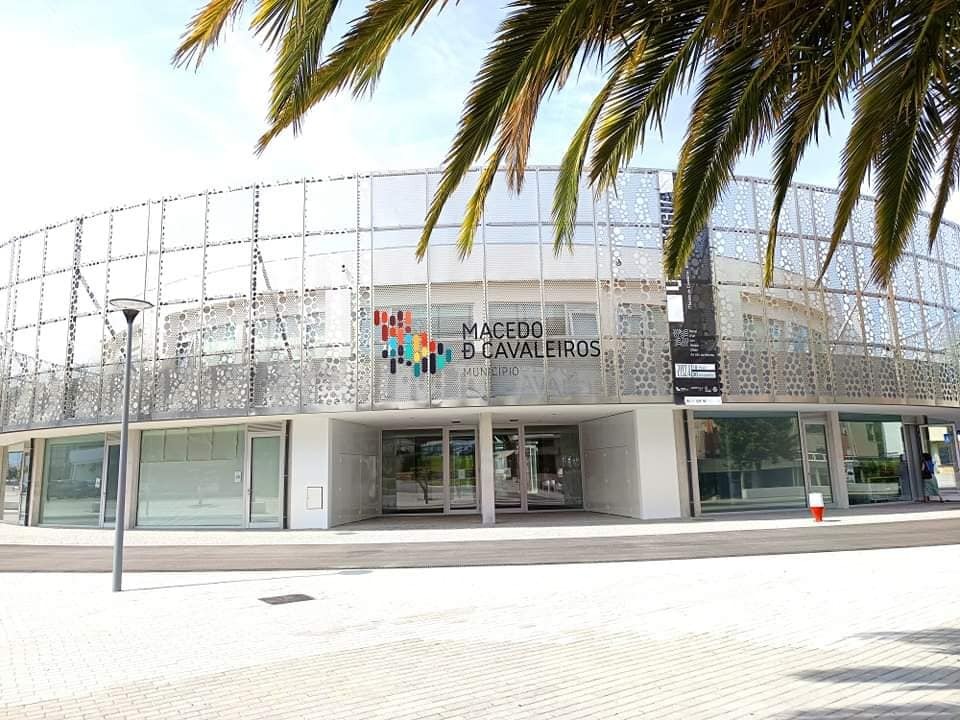 Hasta pública de lojas do Mercado Municipal